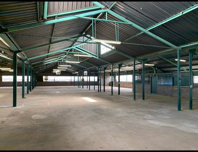 3,000M² WAREHOUSE TO LET IN ANDERBOLT